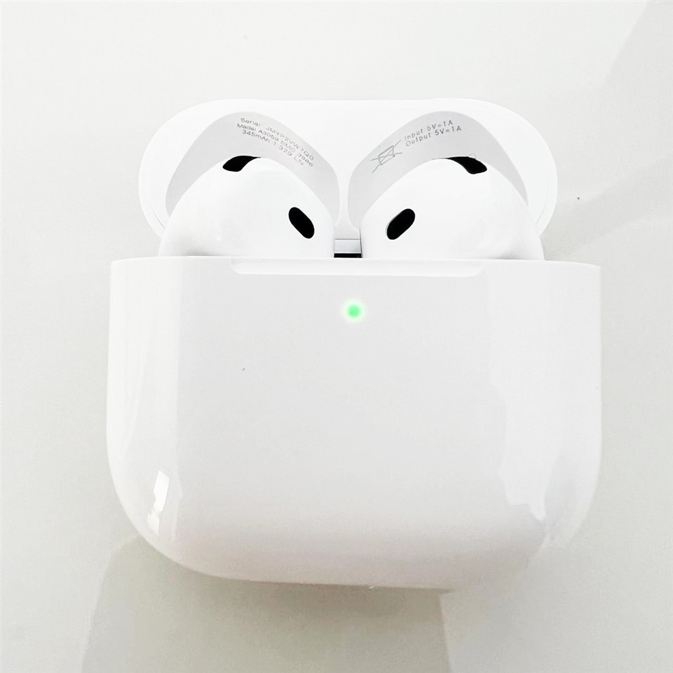 AirPods Gen 4 Clustffonau Di -wifr gydag ANC